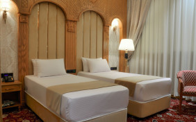 اتاق دوتخته توئینvip (اقامت با صبحانه)