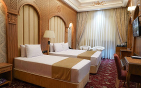 اتاق کانکت پنج تختهvip (اقامت با صبحانه)