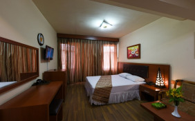 آپارتمان یکخوابه سه نفره (اقامت با صبحانه)