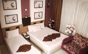 اتاق سه تخته (فولبرد)